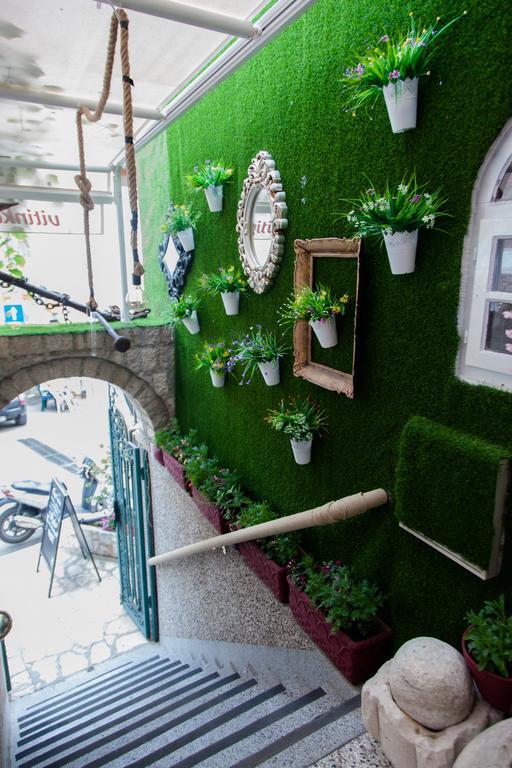 Guesthouse Sidro Ulcinj Exterior photo